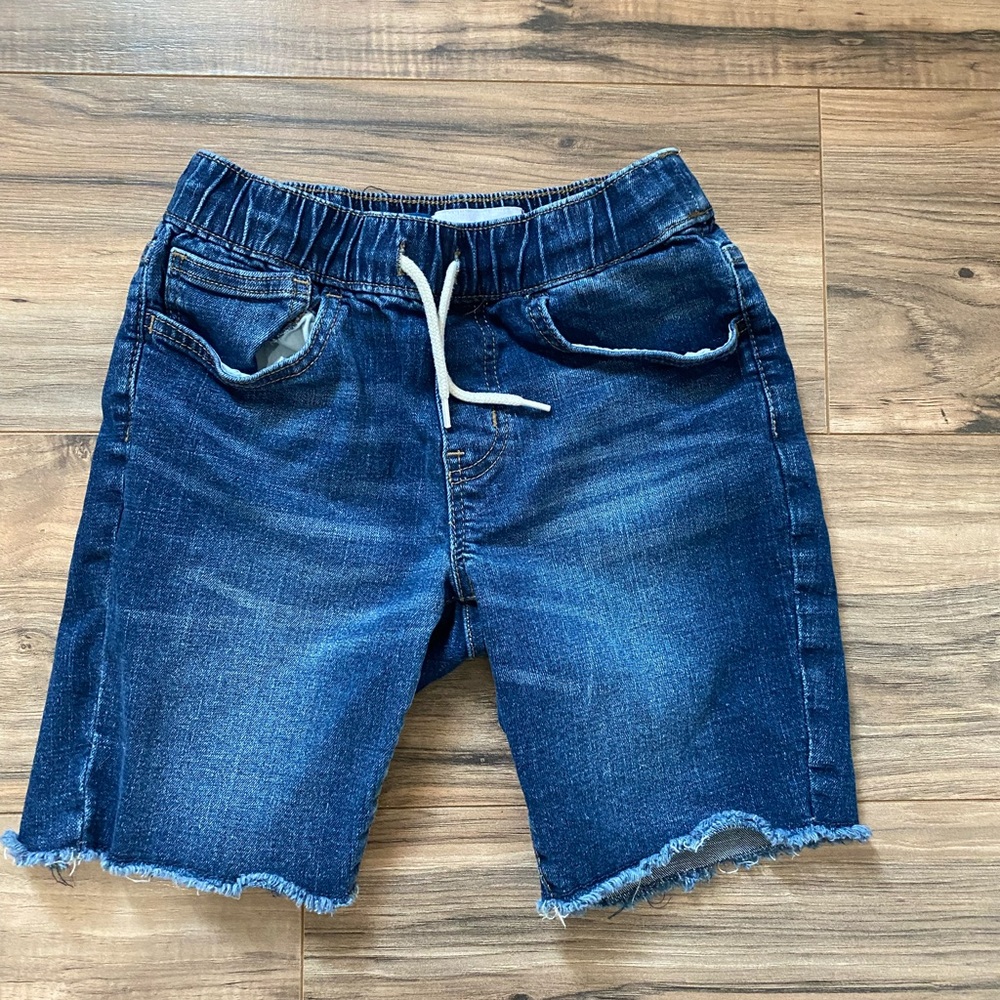Old Navy Boys Denim Shorts Size 8 Slim Pull-On Elastic Waist Stretch Jean Shorts